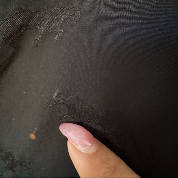 H&M Black Sleeveless Tank with Subtle Panther Pattern - Size M - Picture 7 of 8